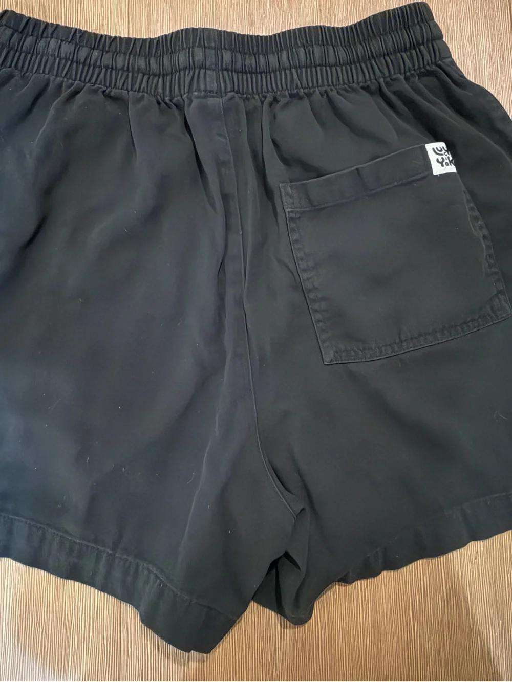 Lucy and Yak 100% organic Cotton Pull on Elastic Waist Shorts Black Sz Small
